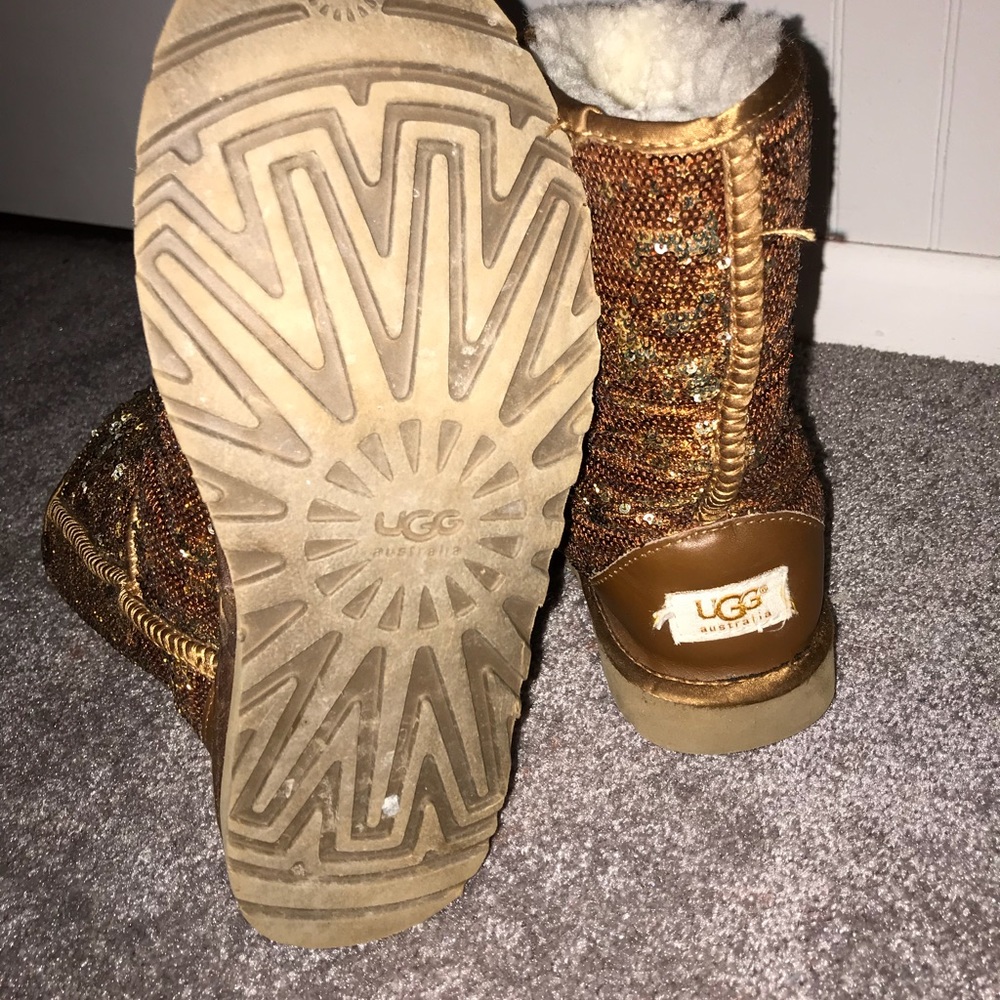 SPARKLE UGGS - Picture 2 of 4